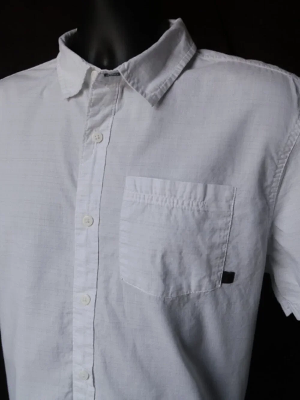 Mountain Hardwear White SS Pocket Camp Shirt (M) OMG! 🌲
